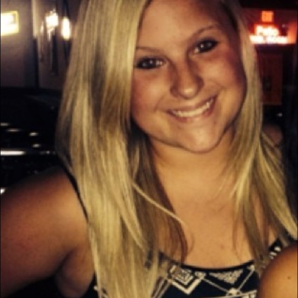 Meet your Posher, Kelsey