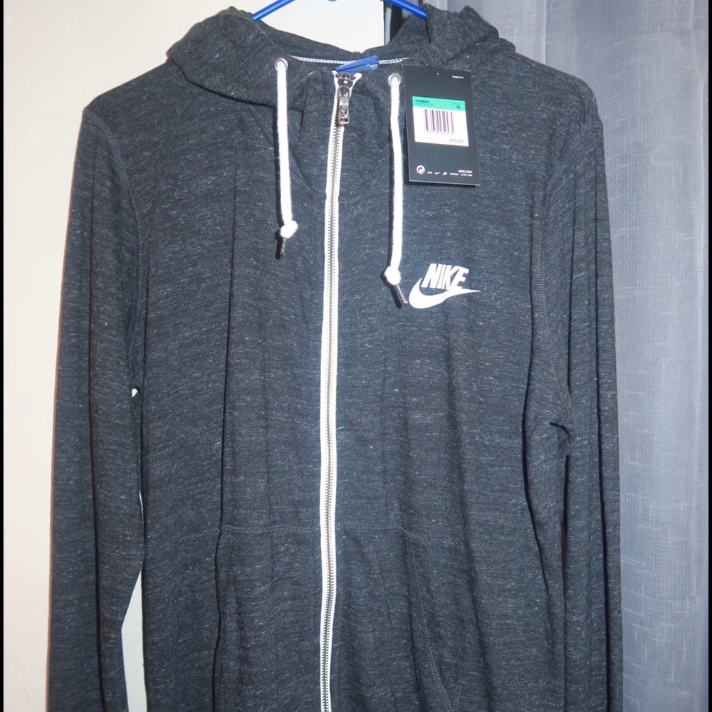 NEW* NIKE Sweater OBO
