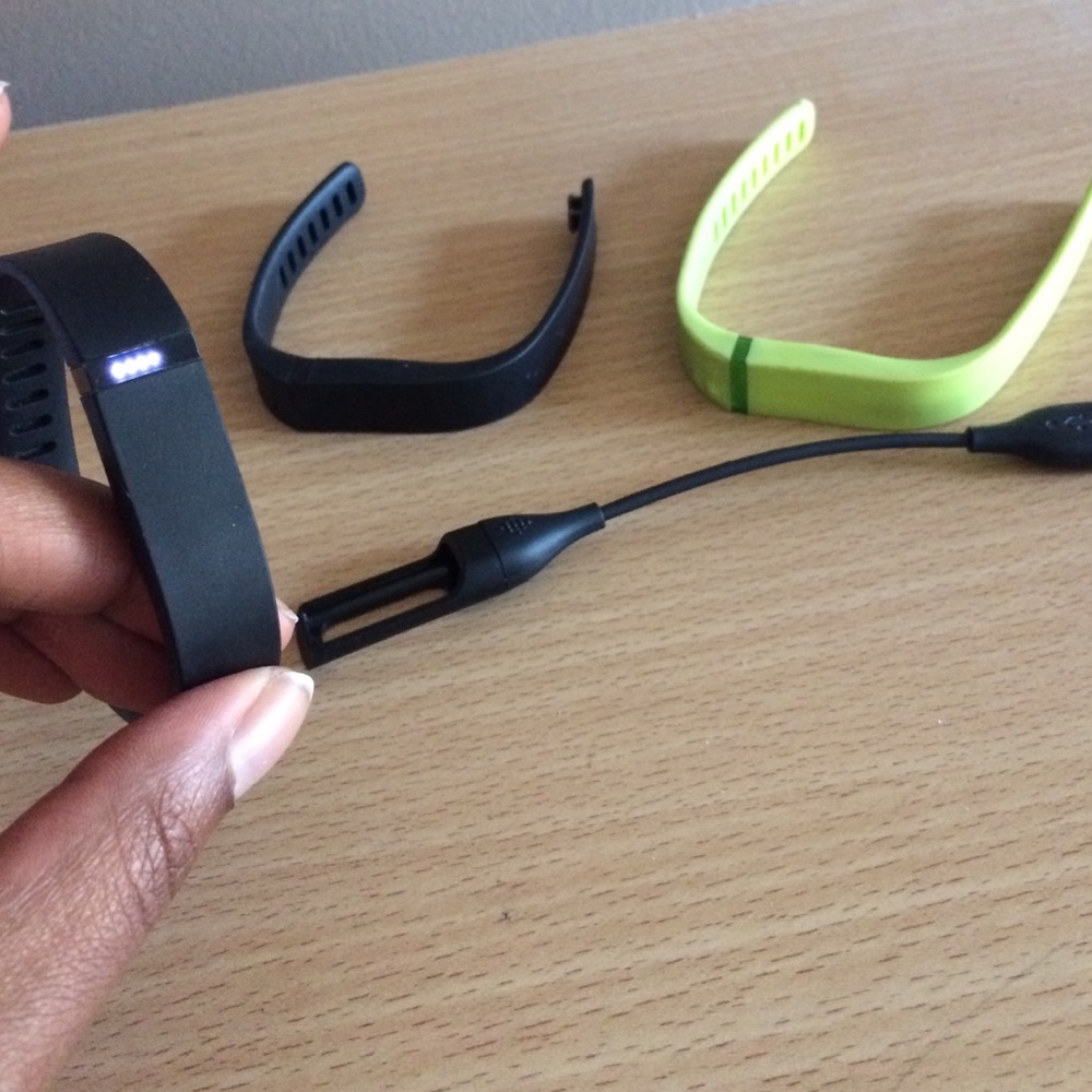 Fitbit Sleep Moniter and Calorie/excercise tracker