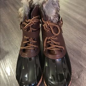 Duck Boots brand new!