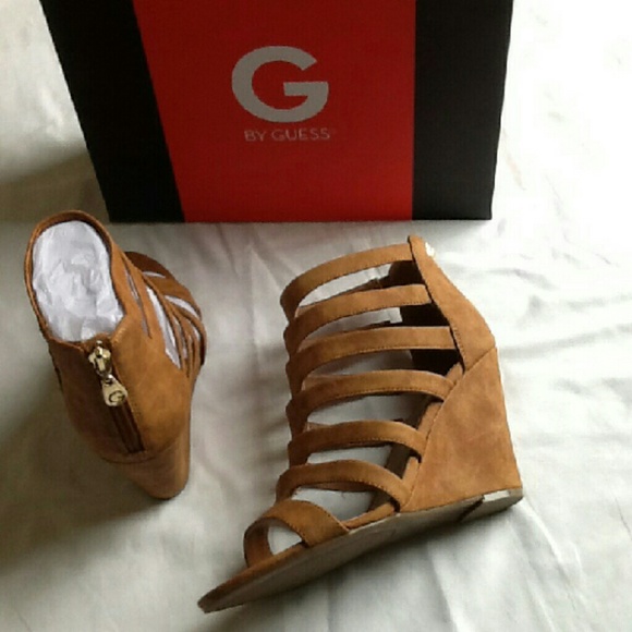 G by Guess Shoes - 30% OFF BUNDLES Guess wedge Hammil sandals