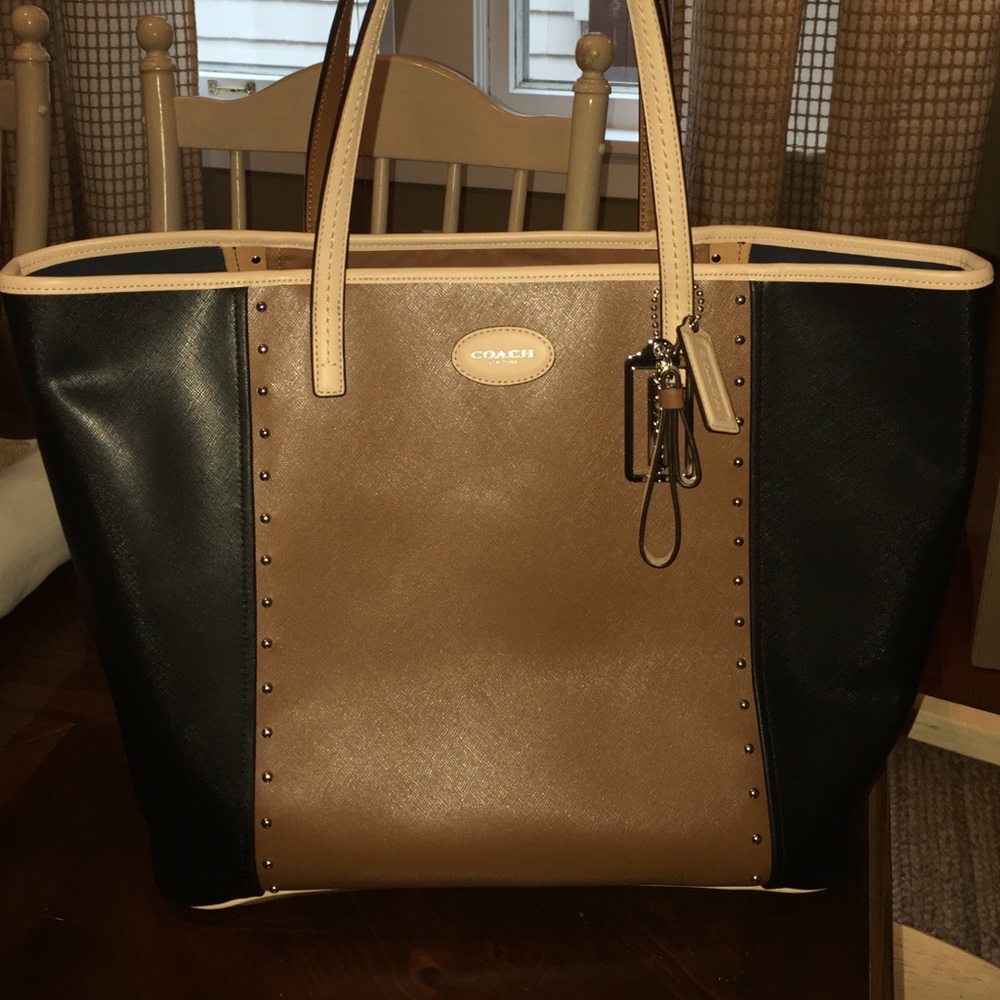 Authentic Coach Tote