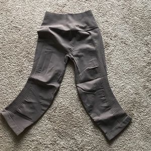 Lululemon Crop