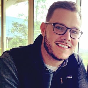 Meet your Posher, Evan