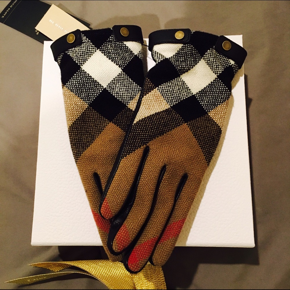Burberry Touch Gloves