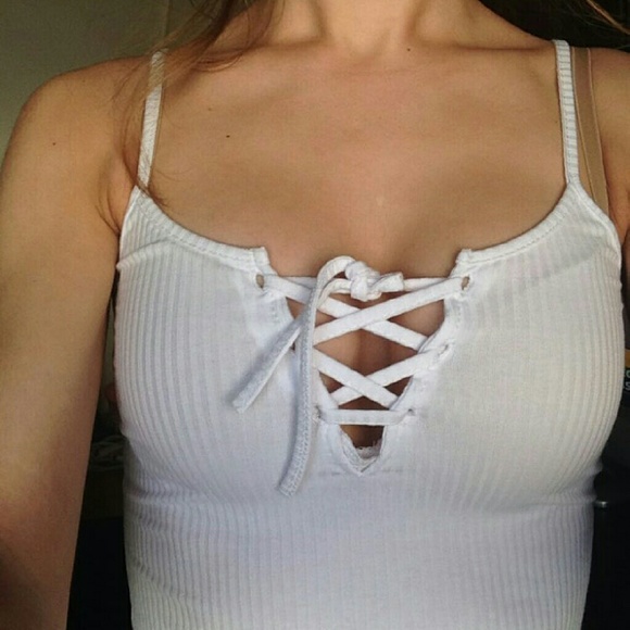 White Laced-Up Tank - Picture 2 of 3