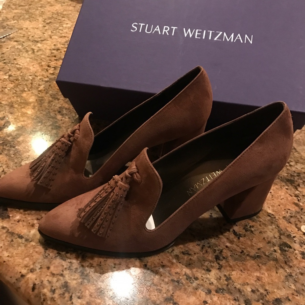 Stuart Weizman Broom Tassel Suede Block-heel Pumps - Picture 4 of 4