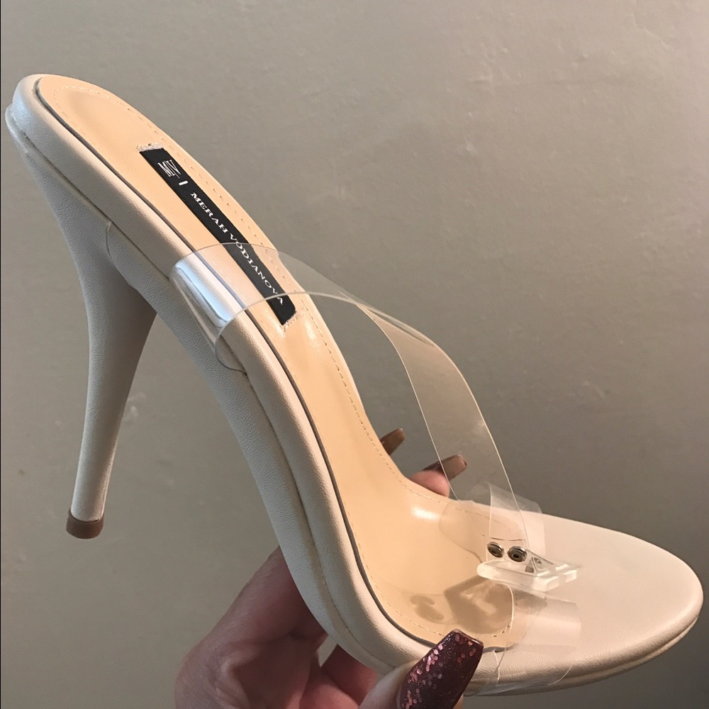 Merah Vodianova, Exact brand worn by Kim K.