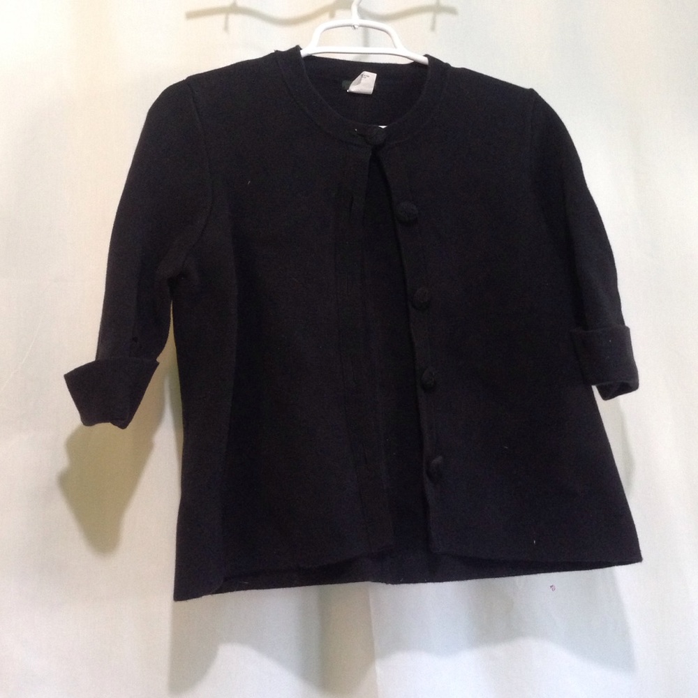 (32) J.crew button down shirt 👚/ sweater