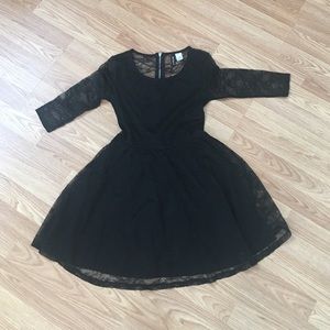 CUTE BLACK LACE DRESS