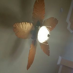 Meet your Posher, Adela