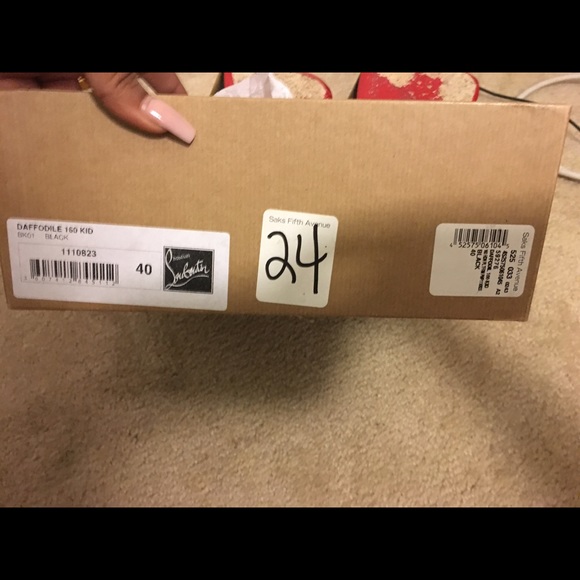 I have only worn them 3 times. Need to make space. - Picture 2 of 4