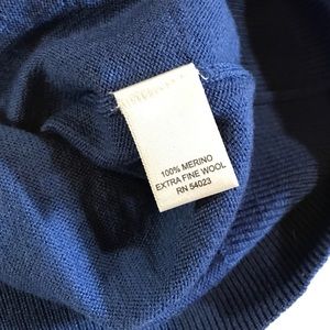 Banana Republic Sweaters - Banana Republic Blue Gray Diamond Crewneck Sweater Banana Republic Sweaters - Banana Republic Blue Gray Diamond Crewneck Sweater