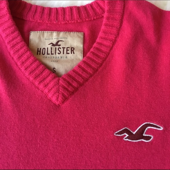 Hot Pink Hollister Cotton Sweater - SZ: Small - Picture 4 of 4