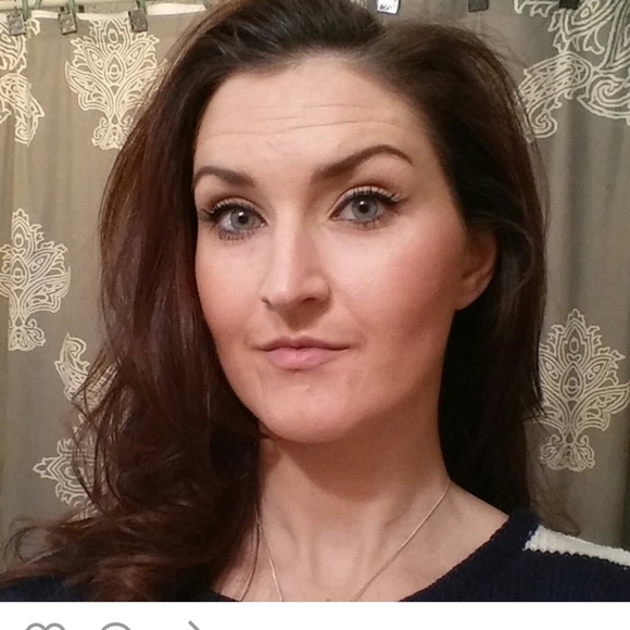 Meet your Posher, Tonya - Picture 1 of 1