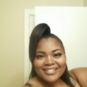 Meet your Posher, Kendra