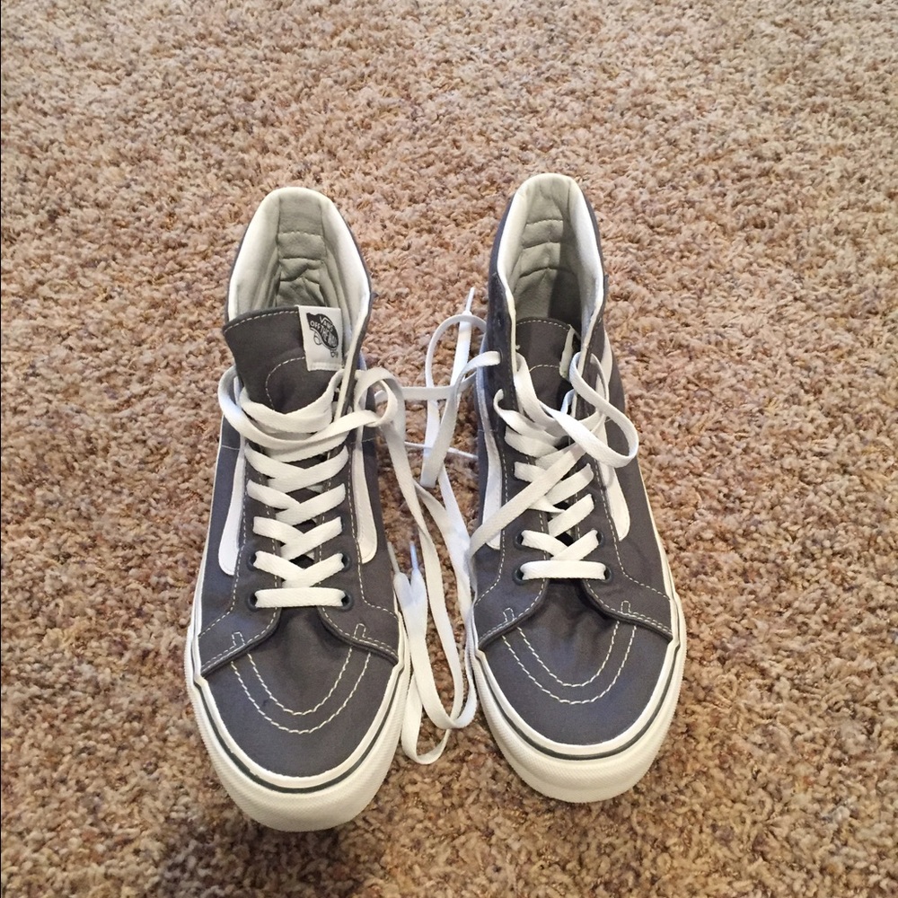 Gray high top skate vans