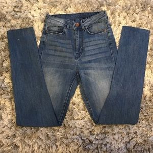 H&M high waisted jeans
