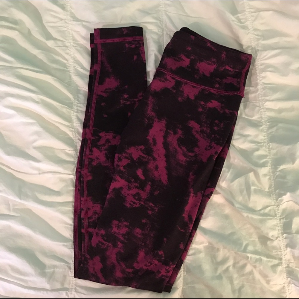 Lululemon Wunder Under leggings