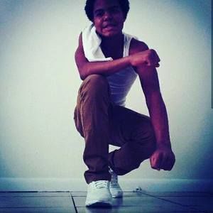 Meet your Posher, Dee wit