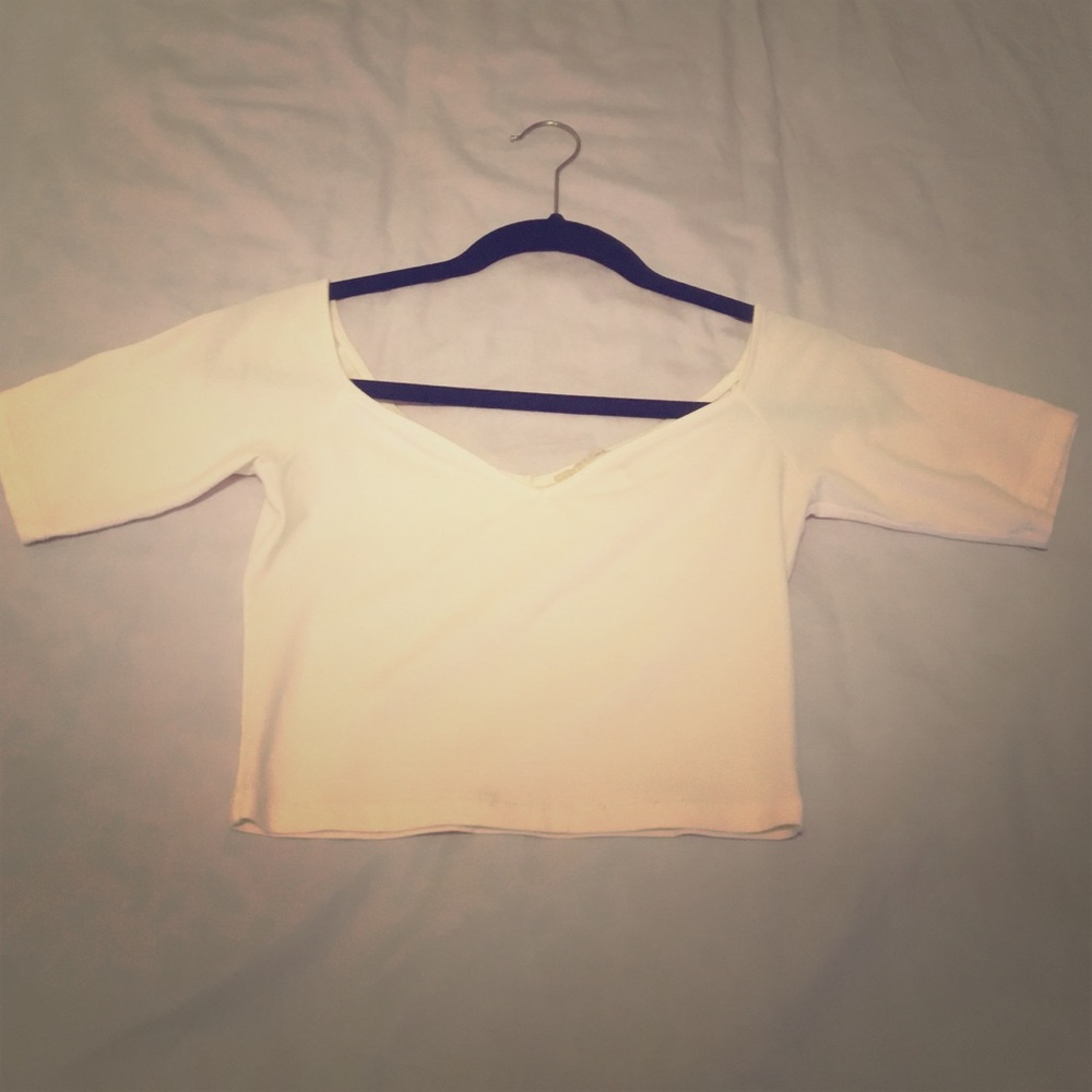 Arden B Small off the shoulder cream crop top