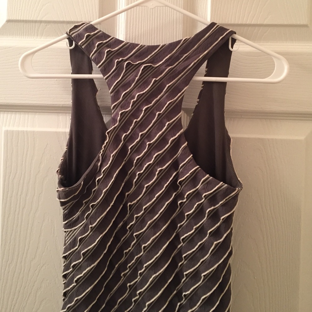 Cute Tank! - Picture 3 of 4