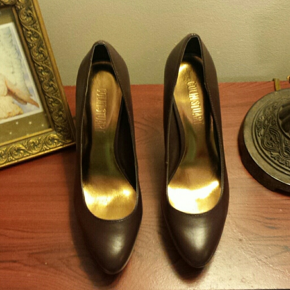 Size 8 Brown Colin Stuart heels