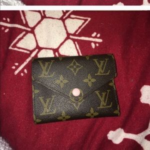 Louis Vuitton Victorine Wallet 👛🎀🛍