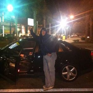 Meet your Posher, Leslie