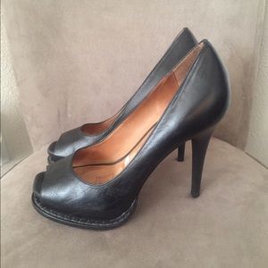 Michael Kors Peep Toe Black Leather Heels Size 8