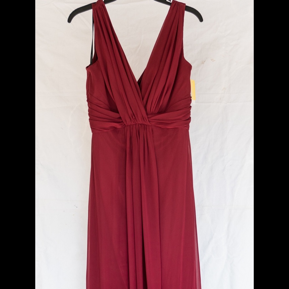 Dessy 2907 bridesmaid dress in Burgundy