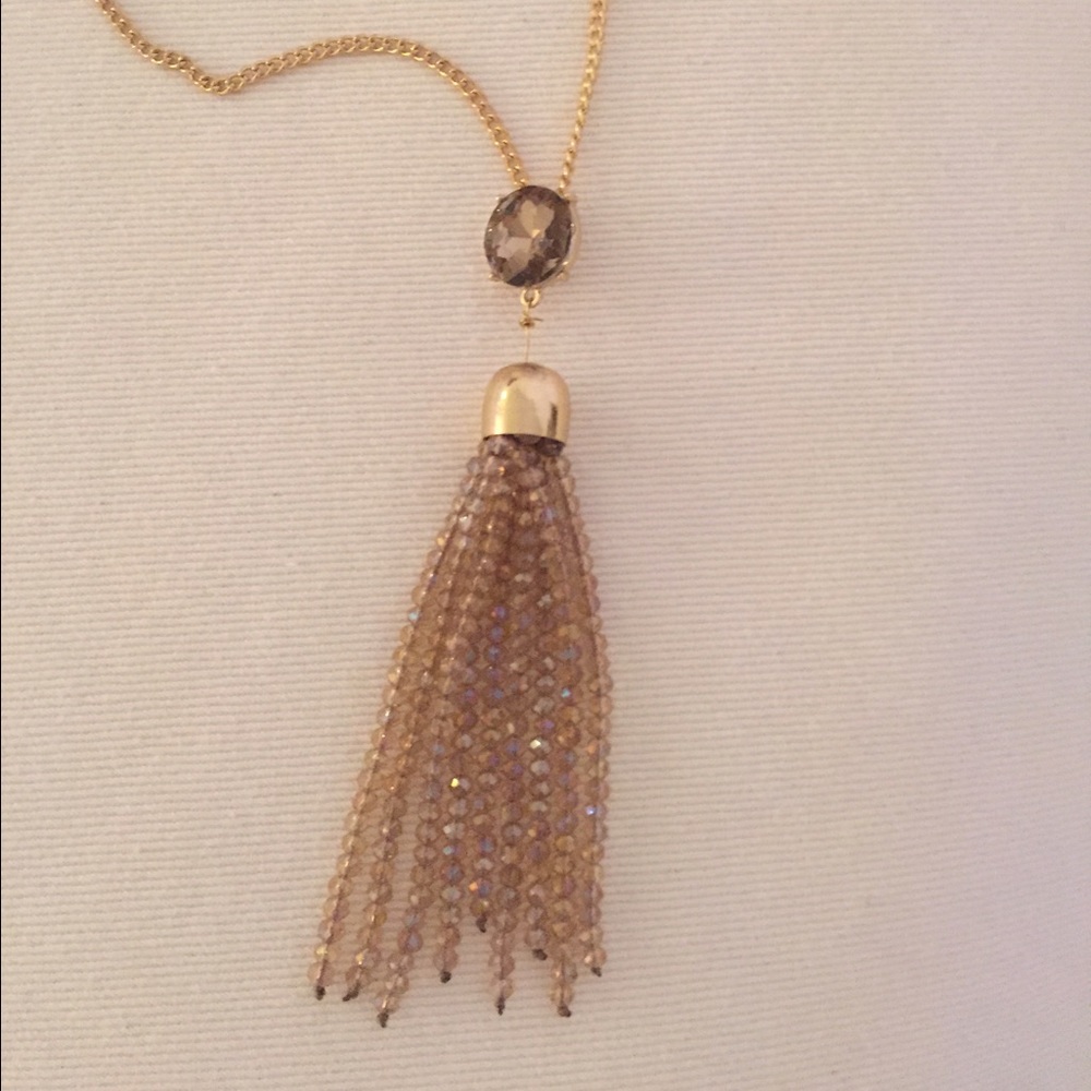 Long necklace with tassel