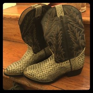 MOVING SALE LAST CHANCE Durango Cowboy Boots