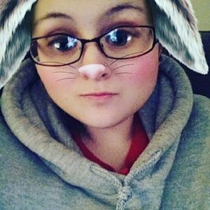 Meet your Posher, Kaitlin