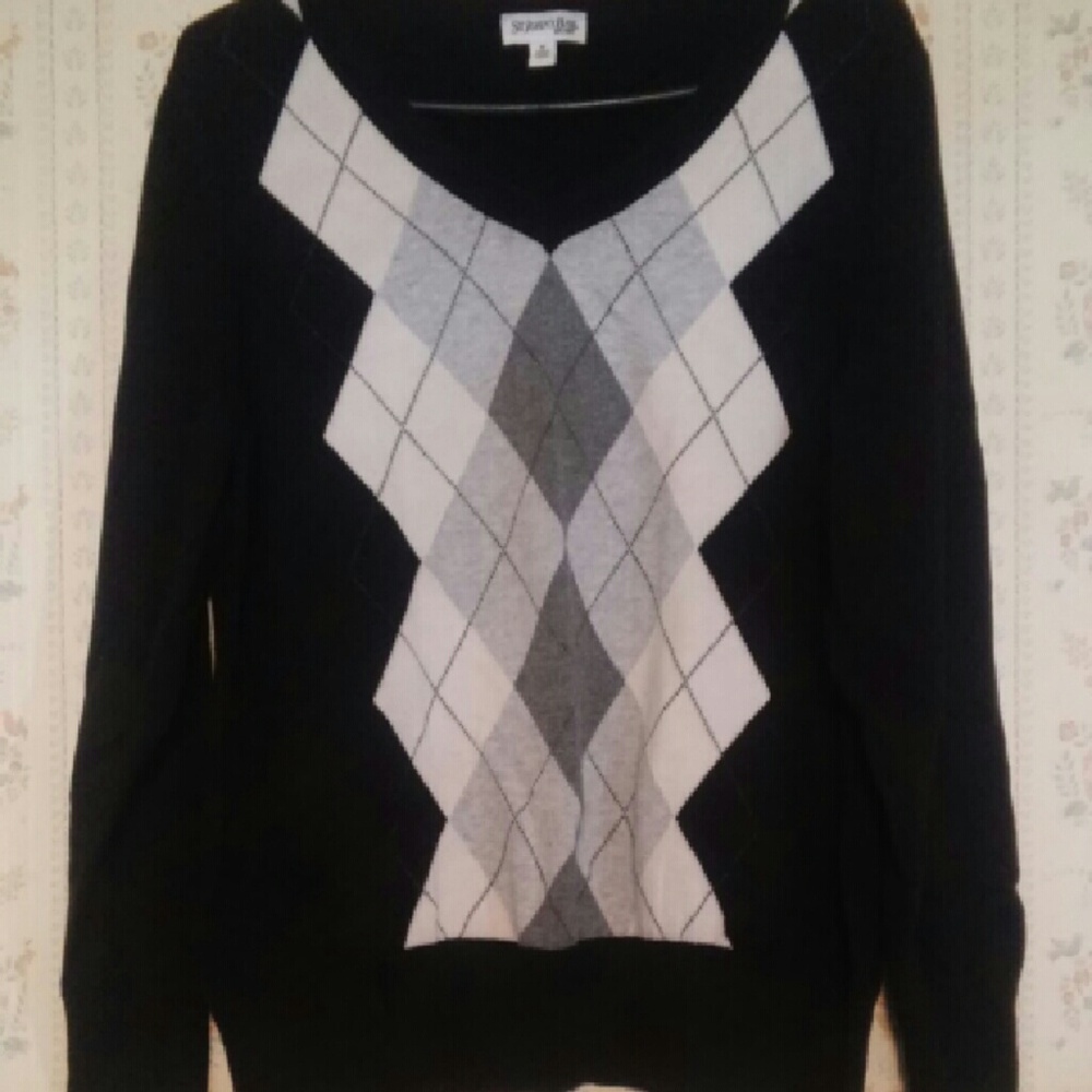 St Johns Bay Black Gray Argyle Sweater