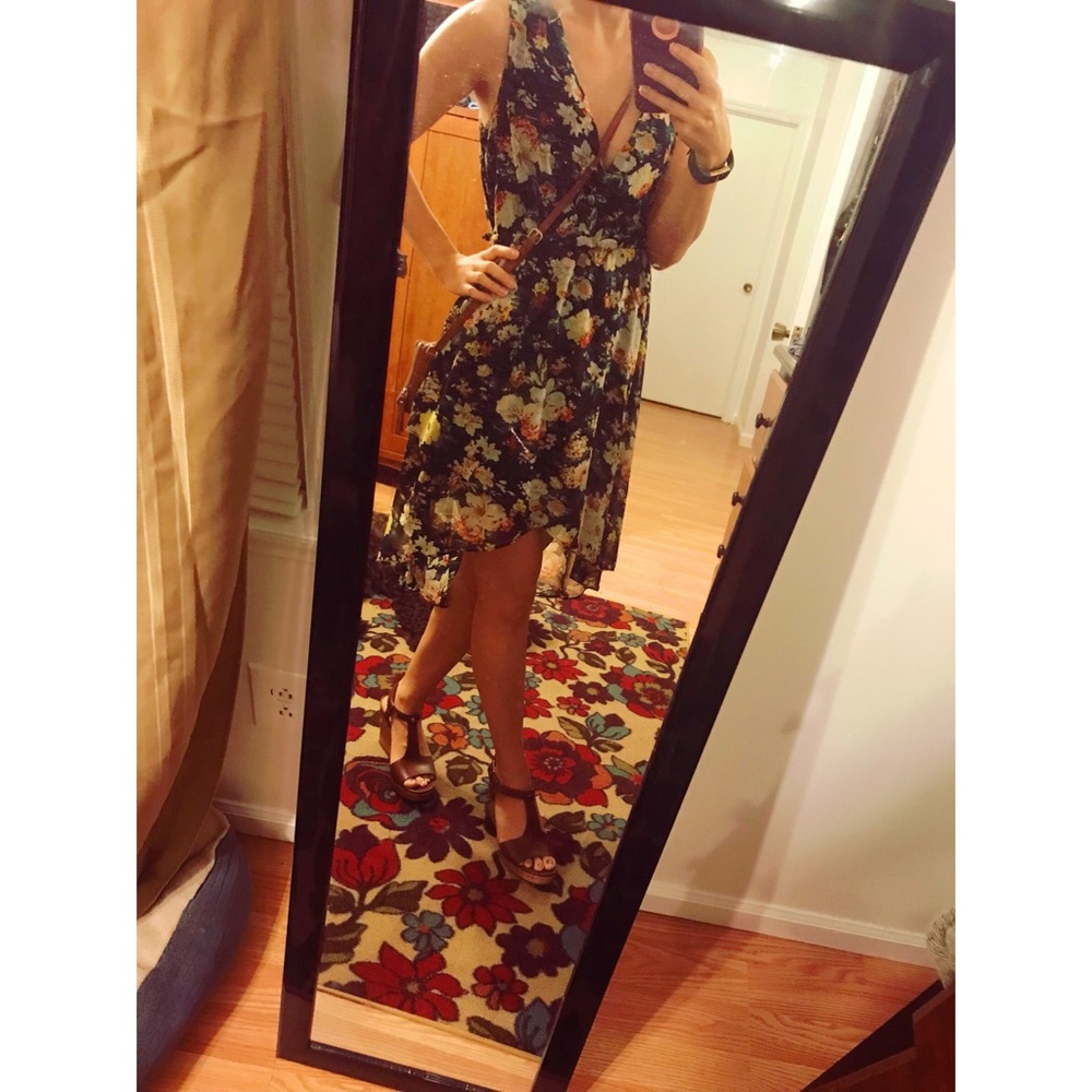 Forever 21 casual floral dress🌸