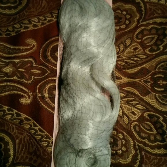 Silver Full Head White Beauty Clip In Extension