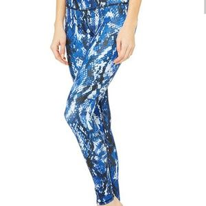 Alo yoga leggings