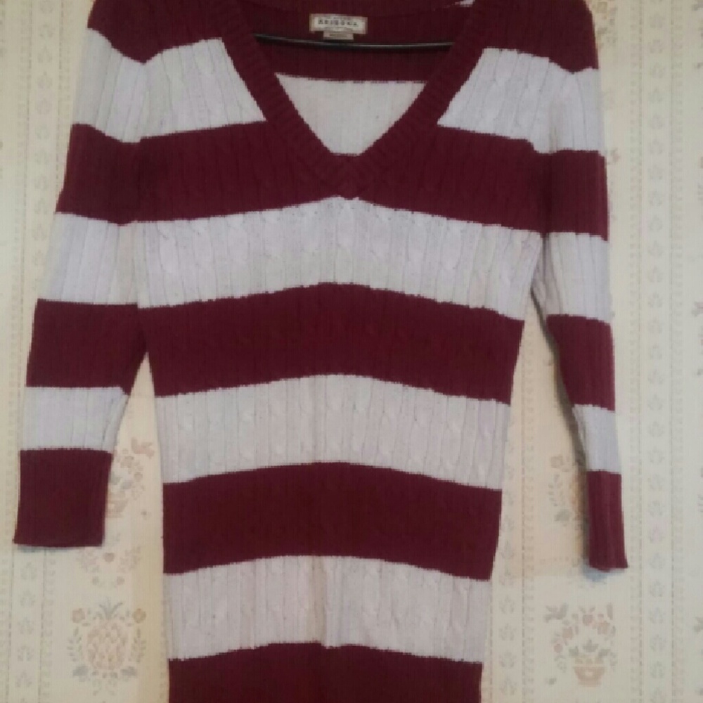 Arizona Women XL Burgundy White 3/4 Sleeve Sweater