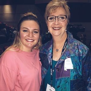 Meet your Posher, Mackenzie