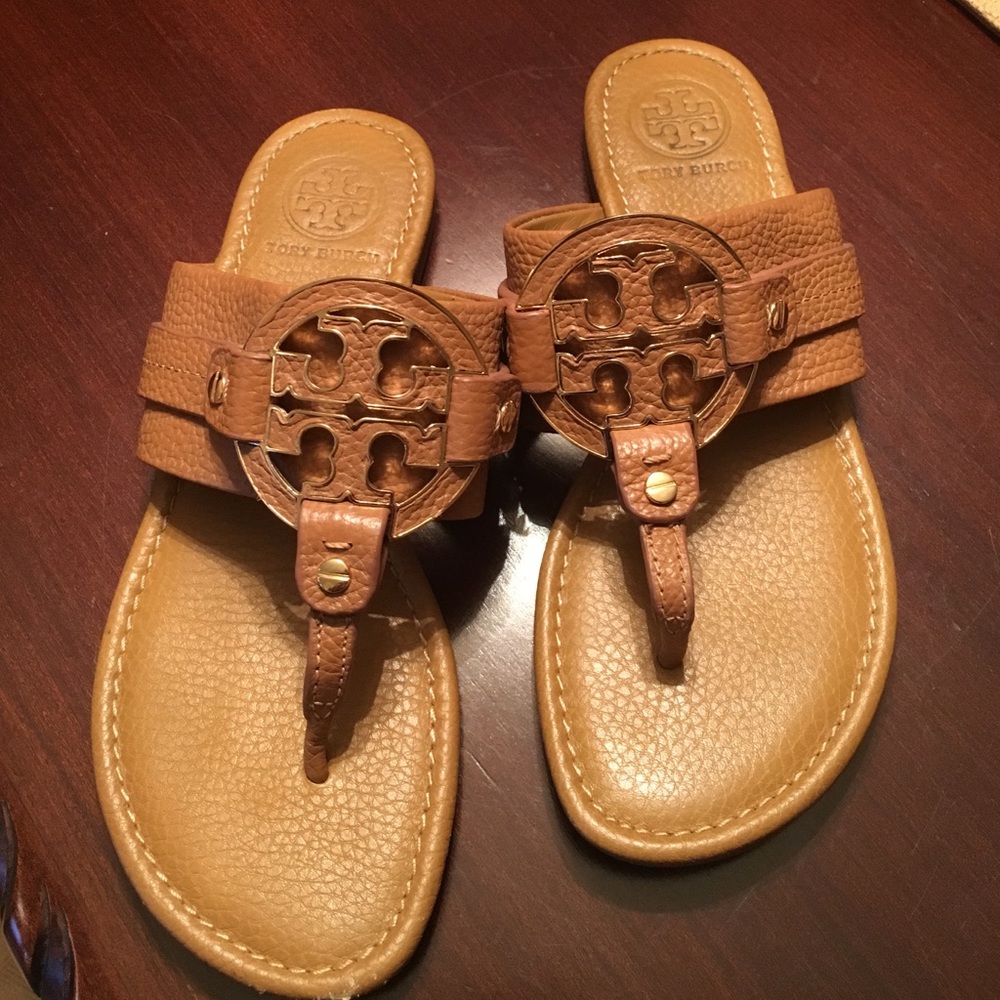 Tory Burch Millers! (VIEW DETAILS)