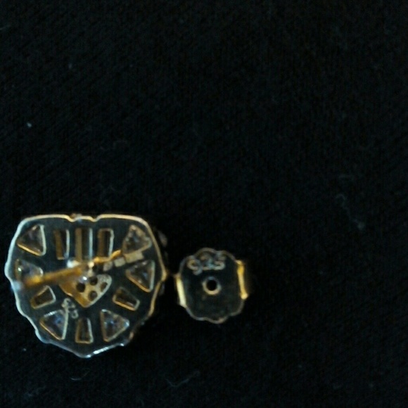 Gold over silver heart cz earrings - Picture 4 of 4