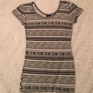 Black n' White tribal design short sleeve.