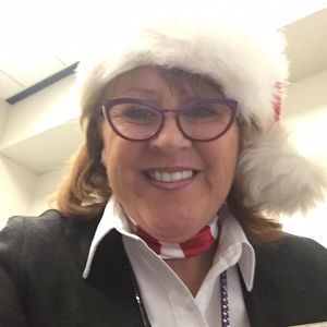 Meet your Posher, Sharon