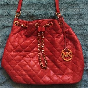 Michael Kors Barely used beautiful purse