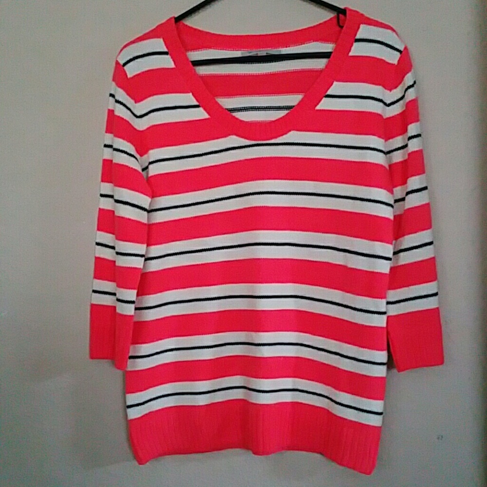 GAP sweater size M excellent condition