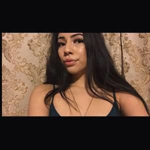 Meet your Posher, Anahi