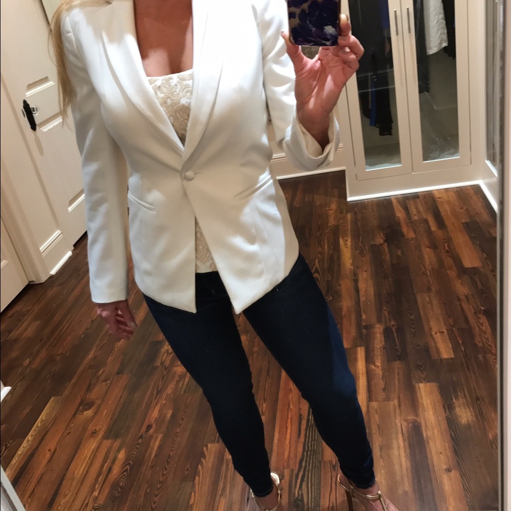 Whbm ecru jacket with satin lapel and buttons