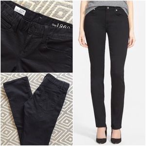 Gap 1969 Real Straight Black Jeans - NEW