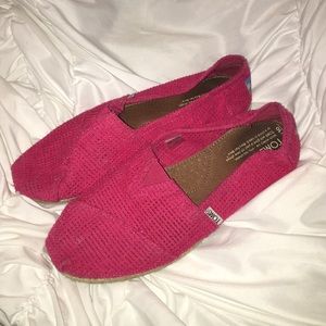 Dark Pink Toms